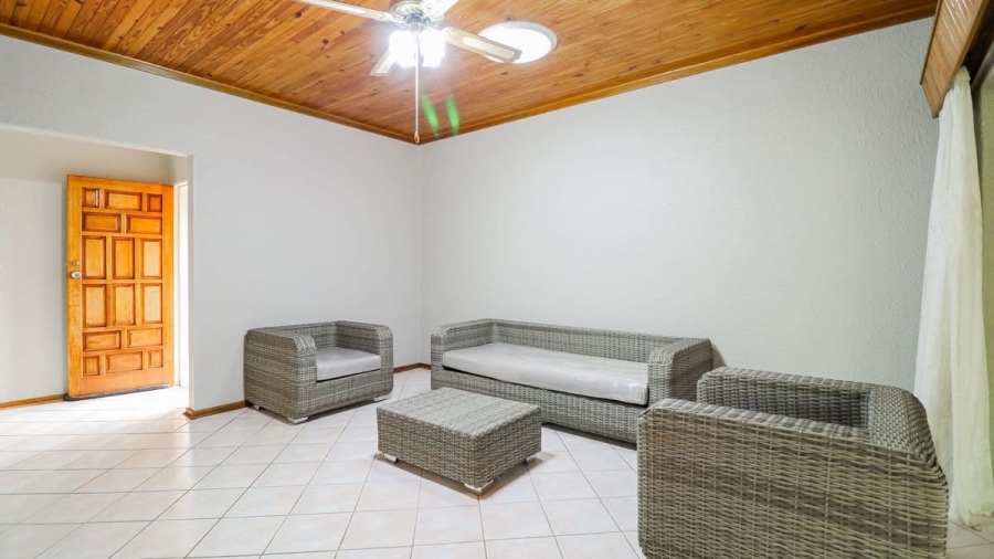 3 Bedroom Property for Sale in Doringkruin North West